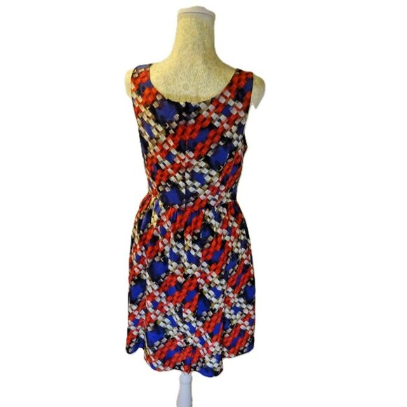 Trina Turk 100% Silk Fit & Flare Dress Size 6 Multicolor Geometric Sleeveless - Picture 3 of 9